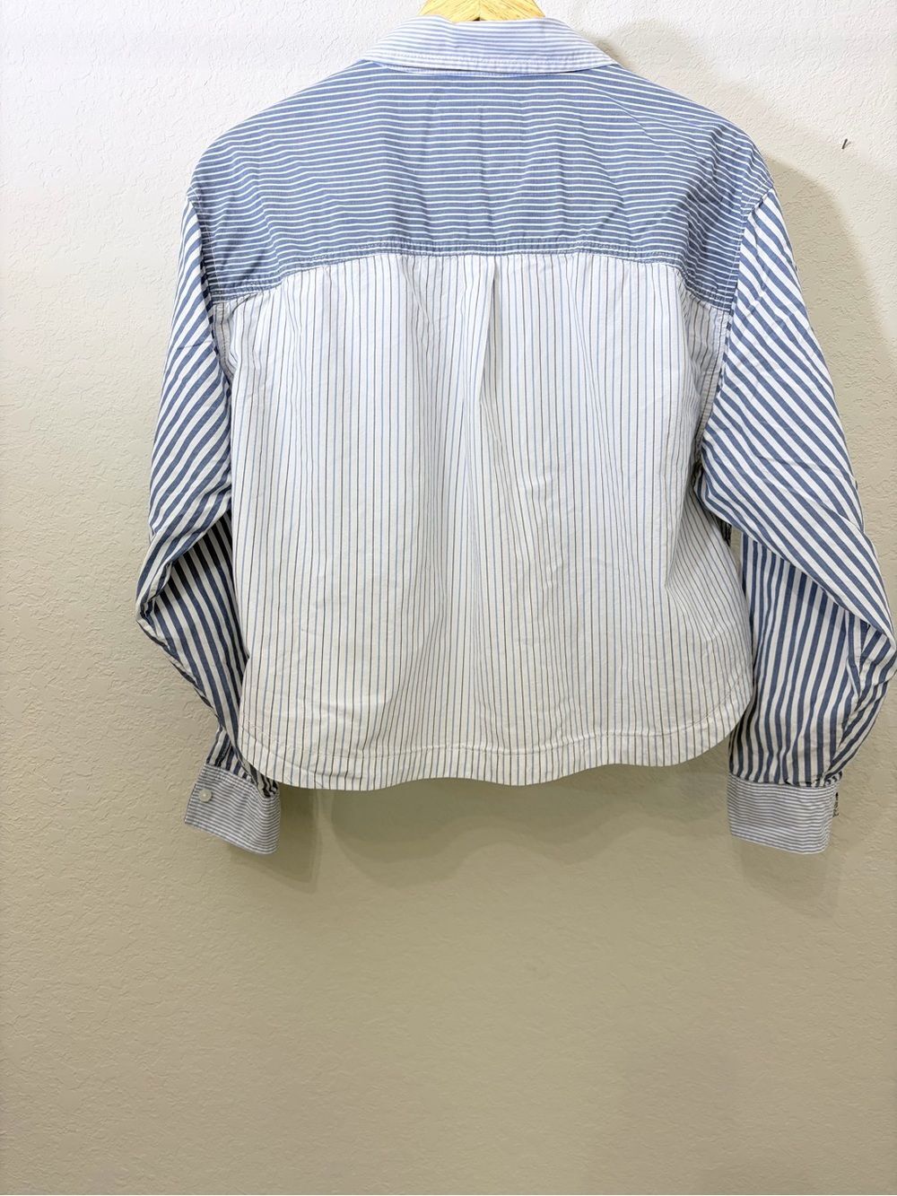 Striped Button-Up Crop Shirt in Blue and White Striped - Picture 10 of 11